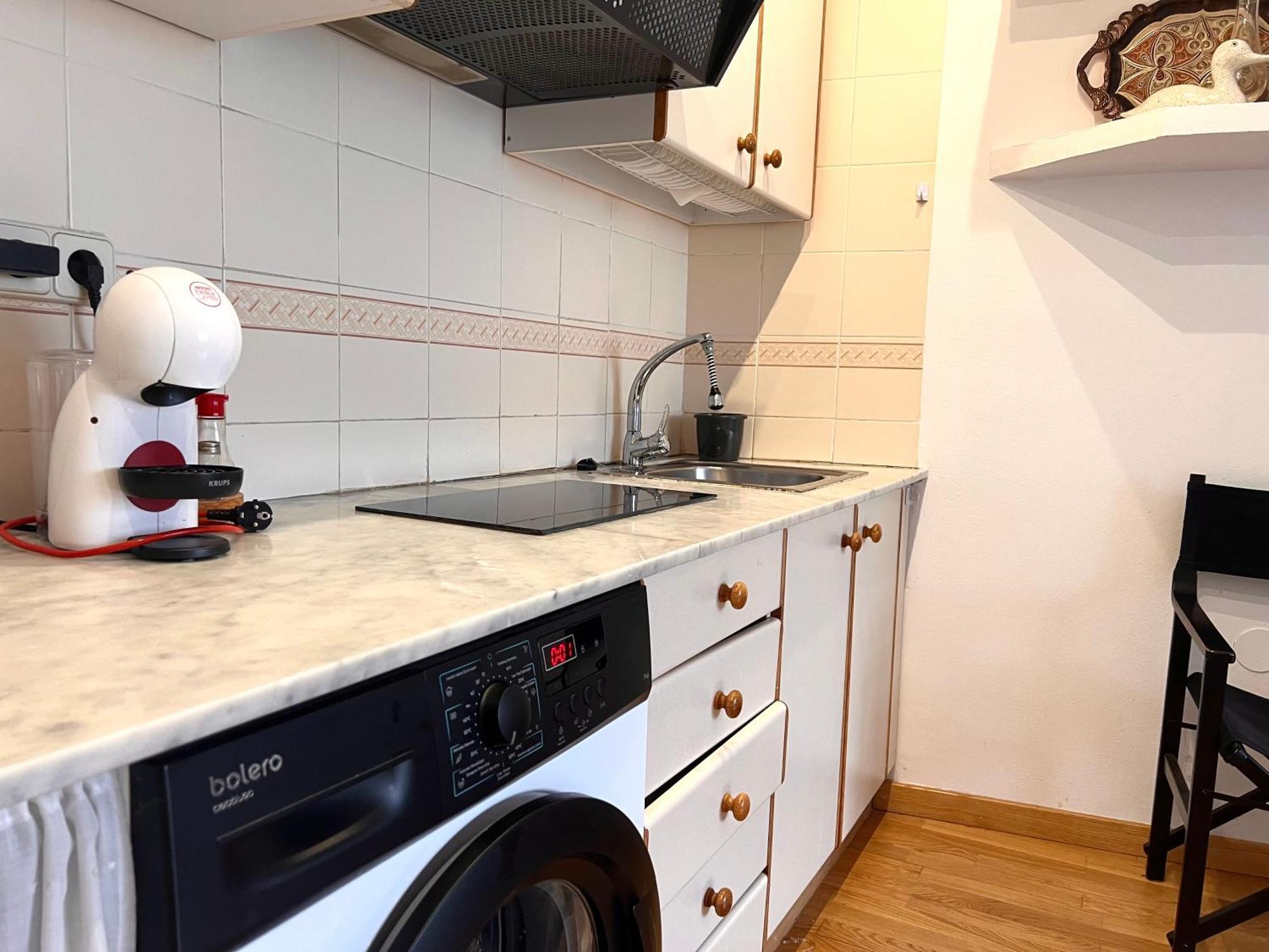 Apartamento Centrico Con Parking - L'Amfitriona Rialp Luaran gambar